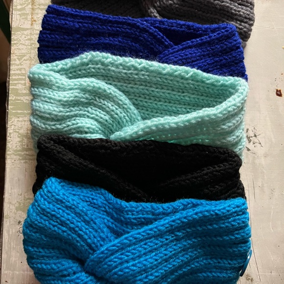 Boutique Winter knit ear warmers head bands with button various colors - Picture 8 of 15